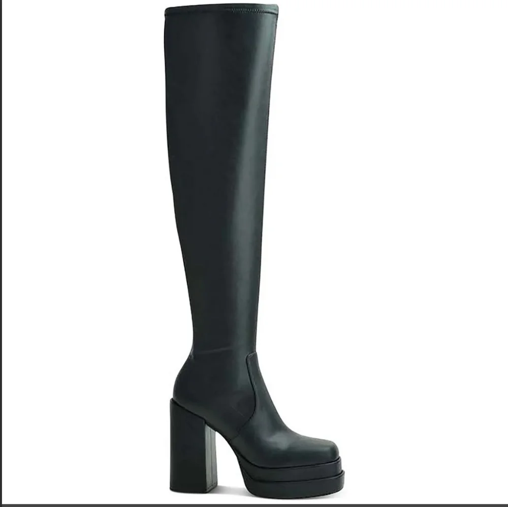 NWB Sleek Black Over the Knee Platform Boots
